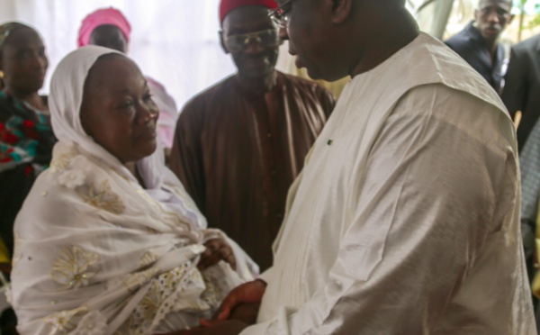 Macky Sall  à Rufisque pour...