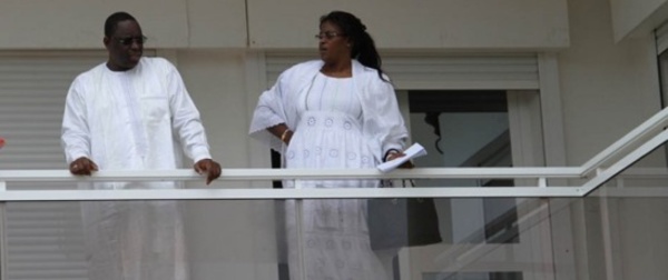 Disparition de Doudou Ndiaye Rose: Le président de la République interrompt ses vacances et rentre à Dakar demain