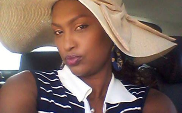 Erika, ex femme du célèbre imprimeur  Cheikh Bâ, reste zen, sereine!
