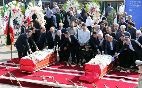 Accueil officiel des dépouilles des hadjis iranien