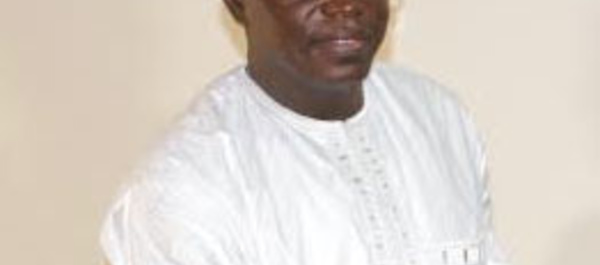 Décès de la mère de Mame Biram Diouf à Mouna: Le ministre Matar Bâ présente les condoléances du Chef de l’Etat à l’international Sénégalais