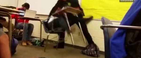 Arrestation musclée d’une lycéenne noire aux Etats-Unis