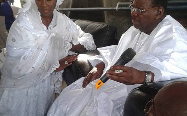 Adja Déthié Pène, 7 ème épouse de Cheikh Béthio Thioune, a observé le deuil de son frère à Médinatoul Salam