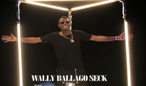 Le nouveau clip de Waly Seck « Stay »