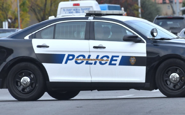 AU MOINS QUATRE MORTS DANS UNE FUSILLADE AUX ÉTATS-UNIS, UN SUSPECT EN FUITE "SOUPÇONNÉ D'ÊTRE ARMÉ"