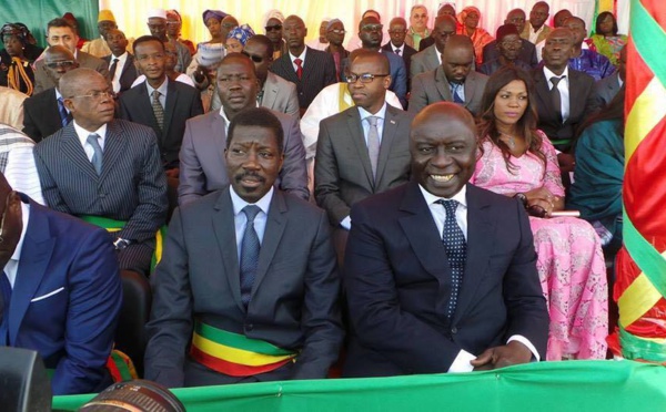 Idrissa Seck a participé au défilé du 4 Avril à Thiés  (Les premières images)