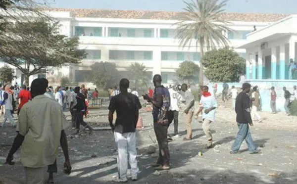 Front à l’UCAD : une médiation religieuse fait baisser la tension