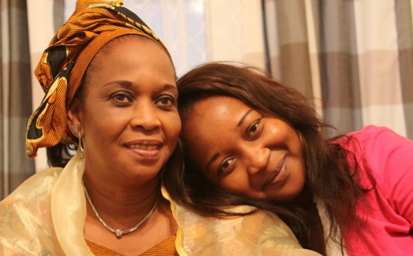 La belle complicité entre notre consoeur Diabou Bessane et sa maman!