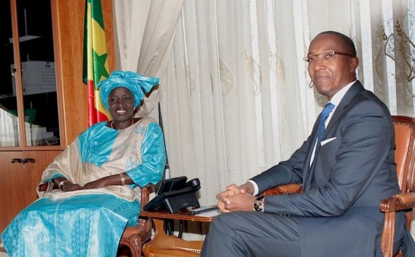 Mimi Touré: "Abdoul Mbaye doit savoir que le Président n'est pas "son Macky"...