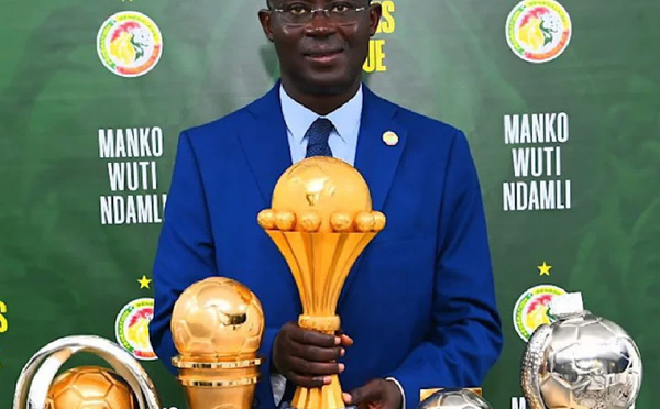 MAROC DÉCLARÉ VAINQUEUR PAR LA CAF : AUGUSTIN SENGHOR DÉNONCE UNE DÉCISION « SCANDALEUSE »