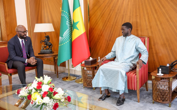 LE PRÉSIDENT DE LA RÉPUBLIQUE RENFORCE LES PARTENARIATS SANITAIRES DANS LA LUTTE CONTRE LE CANCER