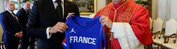 Vatican: Emmanuel Macron reçu en audience par le pape Léon XIV