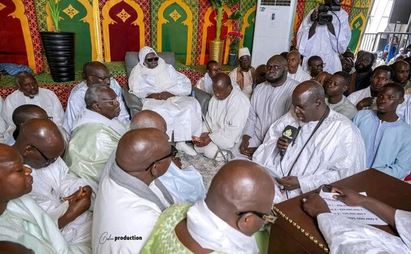TOUBA- Hizbut-Tarqiyyah remet 1 milliard FCFA et 500 moutons au Khalife des mourides et réaffirme son engagement à ses côtés