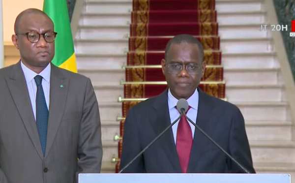 Ahmadou Al Aminou Lô livre le message du président : « La patrie et la République au-dessus de toute considération partisane »