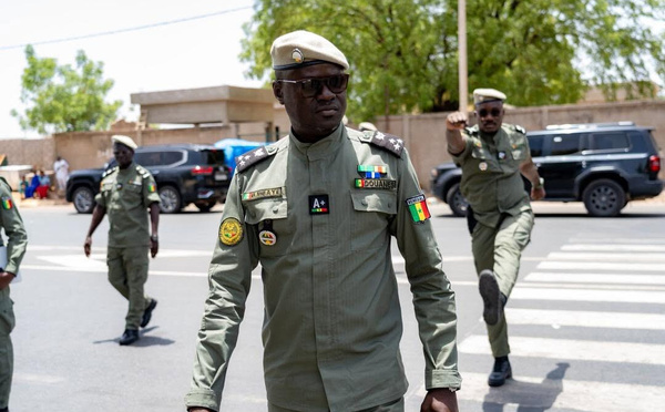 DOUANES : BABACAR MBAYE SALUE LES PERFORMANCES DE LA RÉGION SUD ET ANNONCE DES MESURES POUR LA FILIÈRE ANACARDE