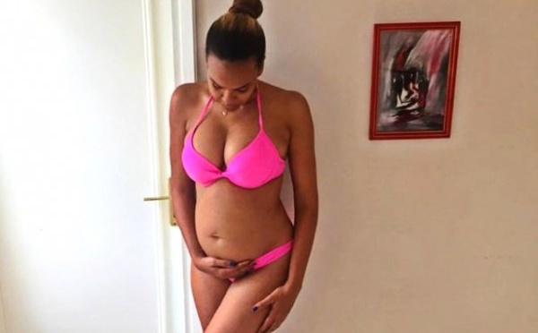 Que devient Karina avec sa grossesse?