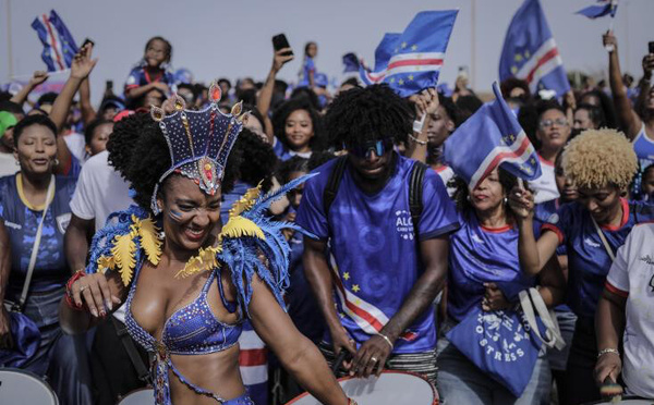 Mondial 2026: les joueurs du Cap-Vert célébrés à leur retour au pays après un parcours héroïque