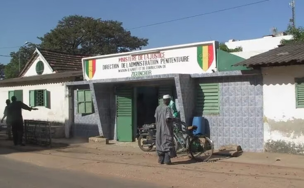 Ziguinchor : des détenus transférés entrent en grève de la faim
