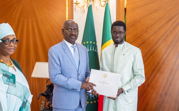 Diplomatie : Bassirou Diomaye Faye reçoit un émissaire mauritanien porteur d’un message du président El Ghazouani