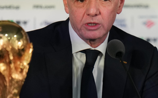 Rétropédalage de la FIFA : Gianni Infantino renonce aux capitaux privés face au tollé général