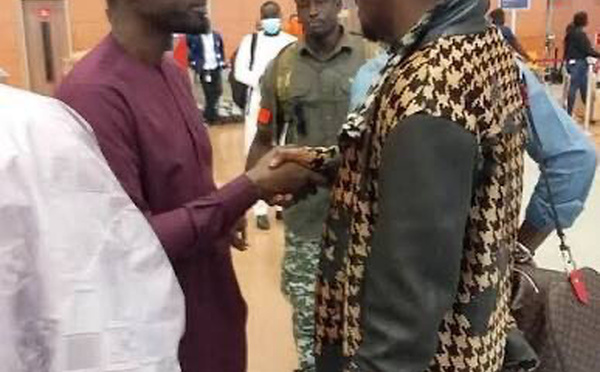 Paris en ligne de mire : Waly Seck annoncé aux côtés de Mohamed Rassoul Dieng pour une offensive discrète auprès de la diaspora