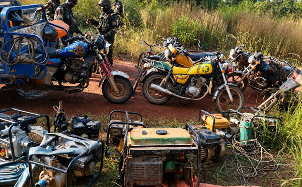 Falémé : les Armées démantèlent un site d’orpaillage clandestin à Sounkounkou