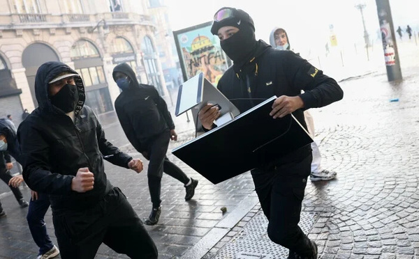 Les premières peines tombent pour des manifestants arrêtés pour des faits de violence ce week-end à Paris