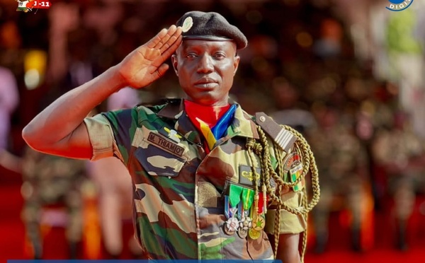 Forces armées : Le Colonel Massamba Thiam prend les rênes de la prestigieuse Zone Militaire N°1 au camp Dial-Diop
