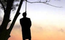 Velingara : Un homme retrouvé pendu dans son champ Velingara : Un homme retrouvé pendu dans son champ