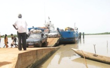 Panique à la traversée de la Gambie…Le ferry tombe en panne et disparaît en mer