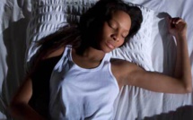 Violée, elle demande un deuxième coup à son violeur Violée, elle demande un deuxième coup à son violeur