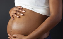 ​L’émigré retrouve sa femme enceinte de 5 mois de son amant