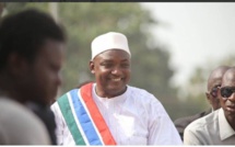 Urgence: Adama Barrow parle sur Twitter