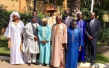 Gambie: 10 ministres pour le premier gouvernement sous l'ère Barrow
