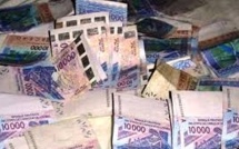 A QUOI JOUE LE DAGE DU MINISTERE DES SPORTS ? : Après voir affirmé mardi qu’il ne devait «rien du tout» à Mr Diop, il lui versé 31 282 700 en liquide, hier soir