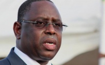 Macky Sall diabolisé au Sénégal, loué dans le monde