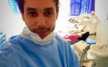 Vidéo: Meurtre de l'étudiant marocain Mazine CHAKIRI: La police présente le gang de Thialé au public Vidéo: Meurtre de l'étudiant marocain Mazine CHAKIRI: La police présente le gang de Thialé au public