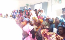 ​Satisfaits pour leur financement, les femmes de OGO se sont fortement mobilisées autour de leur Maire Kane DIALLO pour remercier le Chef de l'Etat SE. Macky SALL.