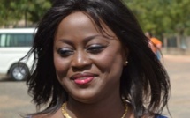 Angélique Manga, un des bras politiques de Macky Sall bombarde 48 945 tôles à 500 foyers casamançais
