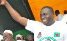 Bamba Fall sur le processus électoral : “c’est un aveu d’échec et une insulte aux électeurs de la part de Macky ; le Conseil constitutionnel va valider la requête du Président.”