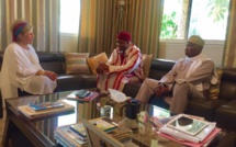 ​Sheikh Alassane Sène reçu par le couple Wade. Que trame le guide religieux?