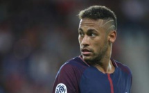 Plainte contre Neymar: le PSG "regrette l'attitude du FC Barcelone"