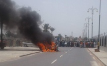 Mosquée de Touba – Une voiture prend feu