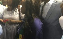 Arrêt sur image : Harouna Dia et la Première Dame supportent les Lions