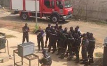 A court de moyens, les sapeurs pompiers Sénégalais s'attachent les services de l'armée Française