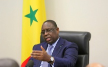 Crises scolaires: Macky Sall tend une main aux enseignants