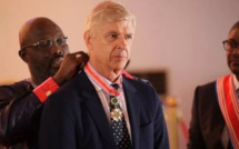 Georges Weah honore son ancien coach Arsène Wenger au Libéria