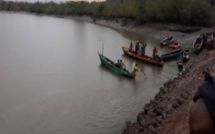 Un Chavirement De Pirogue Fait 4 Morts