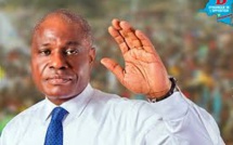 Martin Fayulu, candidat de l'opposition pour la présidentielle en RD Congo, arrive à Kinshasa