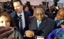 L'opposition entend encore huer Macky Sall à Paris
